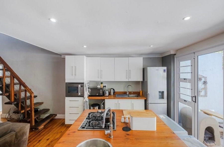 To Let 2 Bedroom Property for Rent in Richmond Hill Eastern Cape